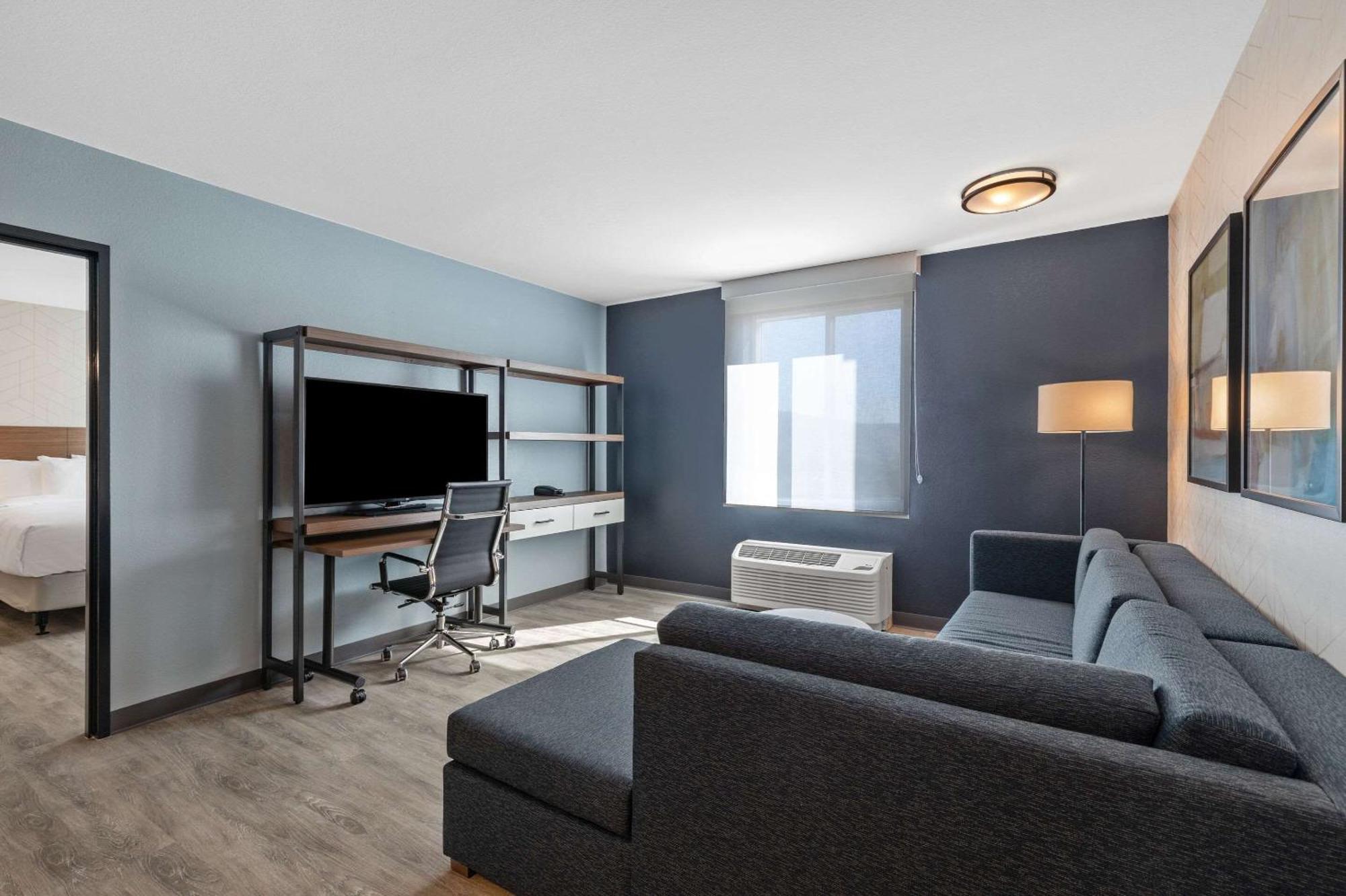 Everhome Suites 科洛纳 外观 照片