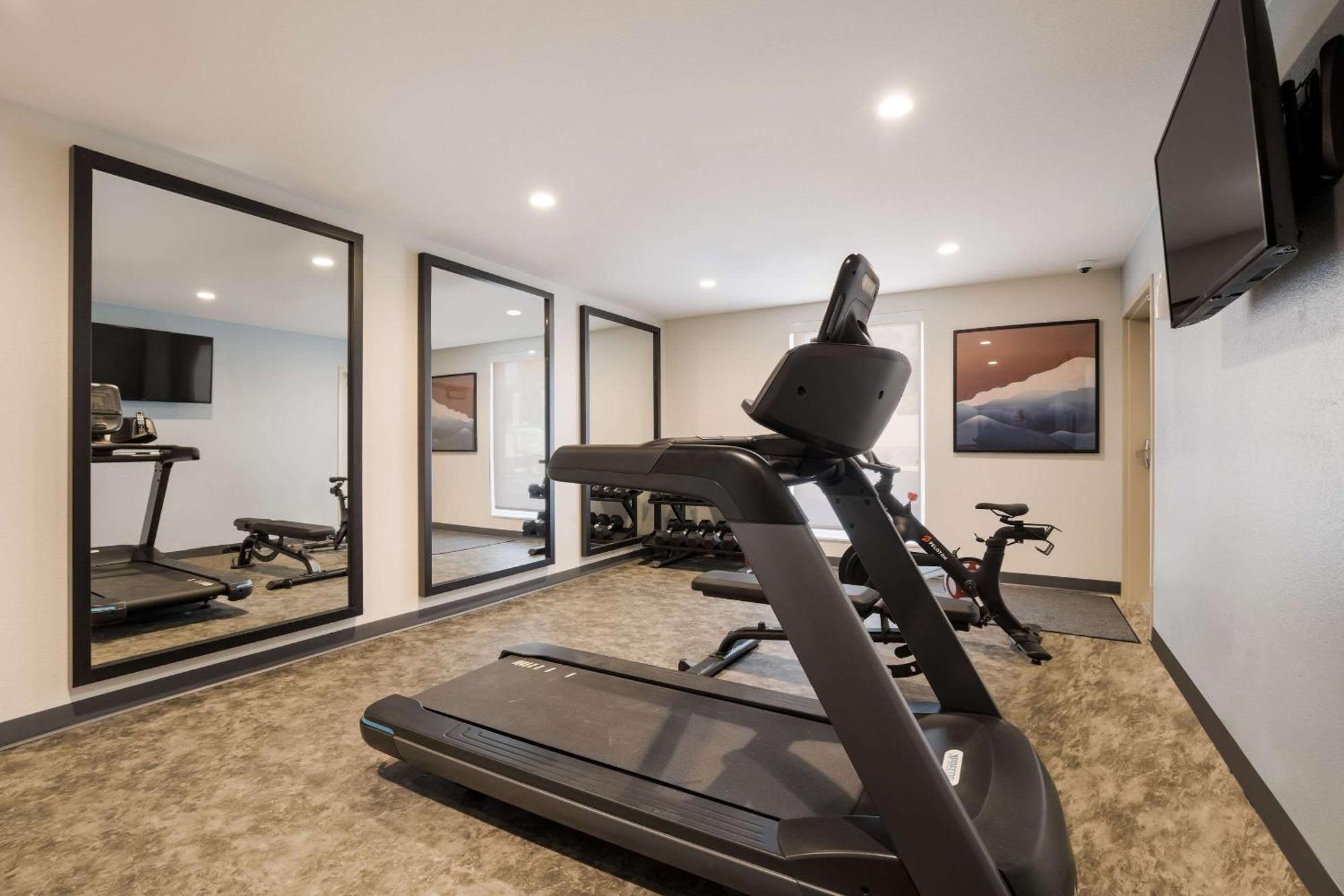 Everhome Suites 科洛纳 外观 照片