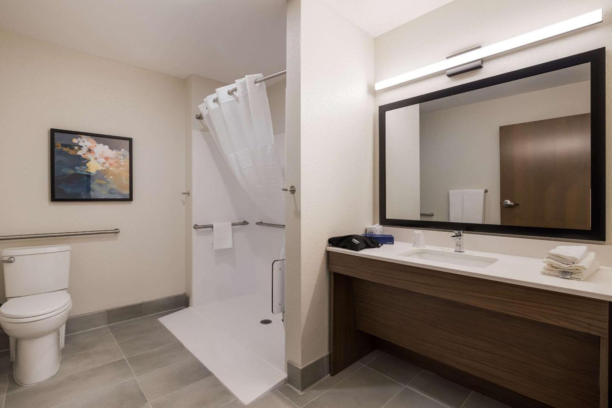 Everhome Suites 科洛纳 外观 照片