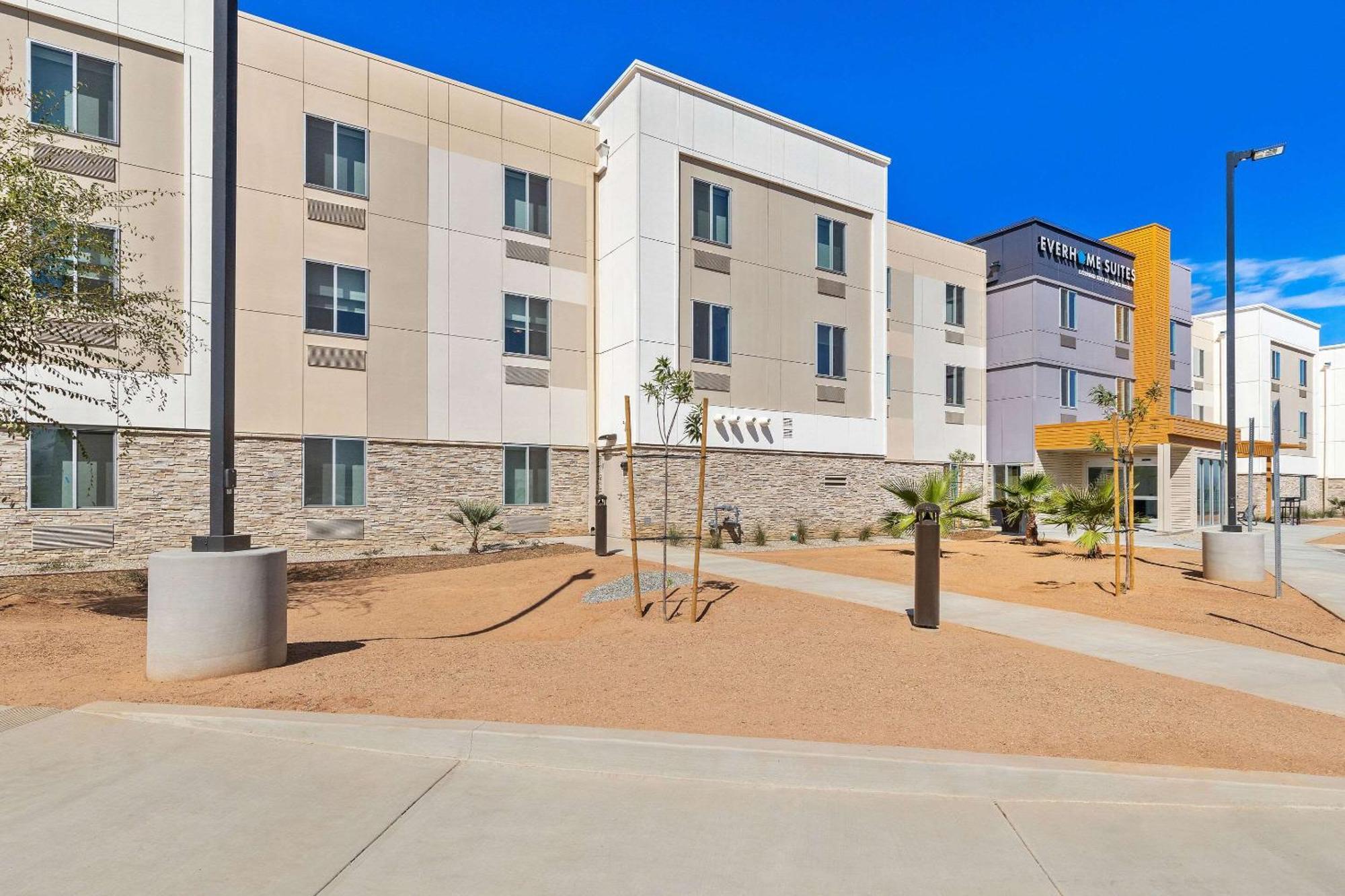 Everhome Suites 科洛纳 外观 照片